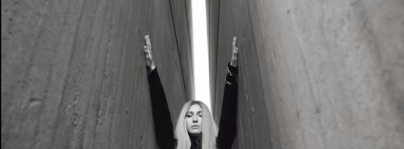 bandicam 2017-10-27 10-50-50-418 - A - Imi dia curaj