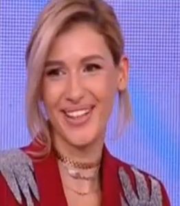 bandicam 2017-10-27 11-08-13-337 - a Alina - Ali poze noi dar puse recent - Rai da buni