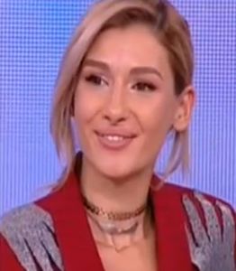 bandicam 2017-10-27 11-08-18-084 - a Alina - Ali poze noi dar puse recent - Rai da buni