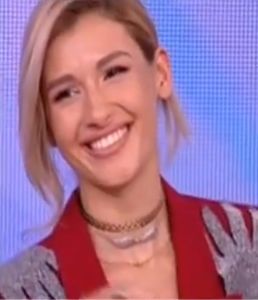 bandicam 2017-10-27 11-08-31-750 - a Alina - Ali poze noi dar puse recent - Rai da buni