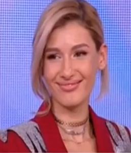 bandicam 2017-10-27 11-08-40-317 - a Alina - Ali poze noi dar puse recent - Rai da buni