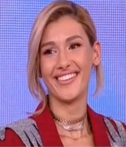 bandicam 2017-10-27 11-08-47-280 - a Alina - Ali poze noi dar puse recent - Rai da buni