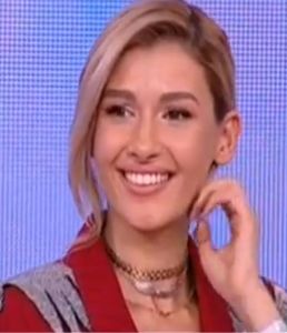 bandicam 2017-10-27 11-08-56-189 - a Alina - Ali poze noi dar puse recent - Rai da buni