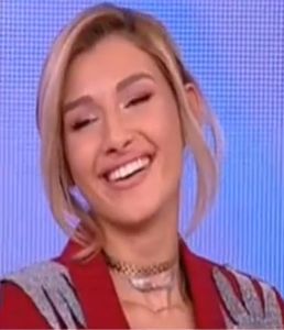 bandicam 2017-10-27 11-09-17-280 - a Alina - Ali poze noi dar puse recent - Rai da buni