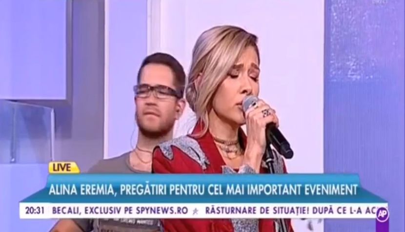 bandicam 2017-10-27 11-21-03-098 - a Alina - Ali poze noi dar puse recent - Rai da buni cantat