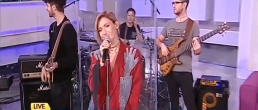 bandicam 2017-10-27 11-21-53-725 - a Alina - Ali poze noi dar puse recent - Rai da buni cantat