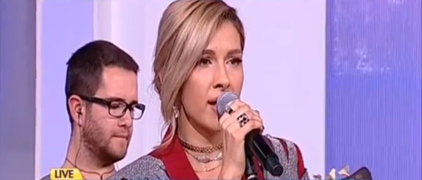 bandicam 2017-10-27 11-21-56-872 - a Alina - Ali poze noi dar puse recent - Rai da buni cantat