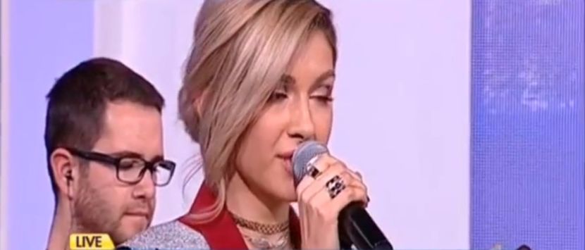 bandicam 2017-10-27 11-21-59-390 - a Alina - Ali poze noi dar puse recent - Rai da buni cantat