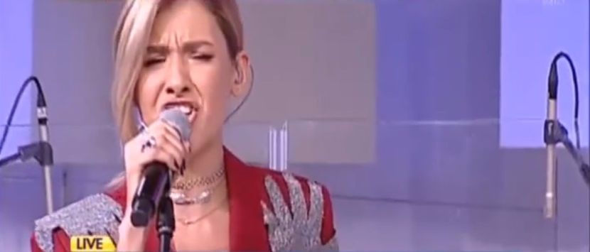 bandicam 2017-10-27 11-22-49-282 - a Alina - Ali poze noi dar puse recent - Rai da buni cantat