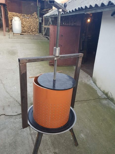 23113118_1508059912604577_159932647_o - TEASC STRUGURI