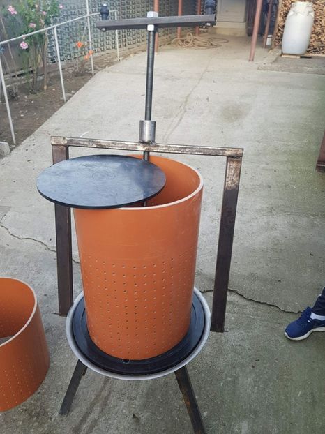 23131248_1508059882604580_10624391_o - TEASC STRUGURI