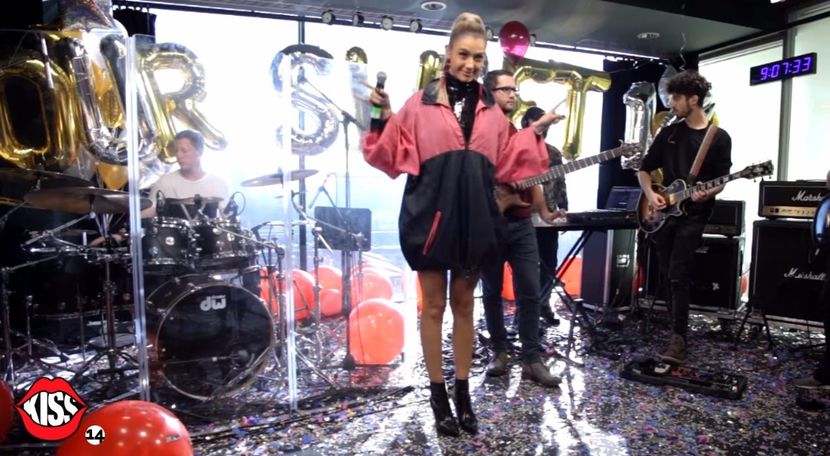 bandicam 2017-11-02 19-19-08-662 - a Alina - Ali poze noi dar puse recent 13