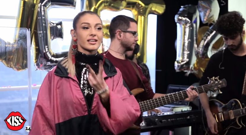 bandicam 2017-11-02 19-19-14-910 - a Alina - Ali poze noi dar puse recent 13