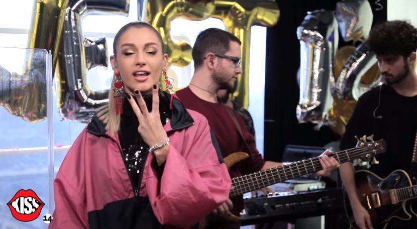 bandicam 2017-11-02 19-19-15-144 - a Alina - Ali poze noi dar puse recent 13