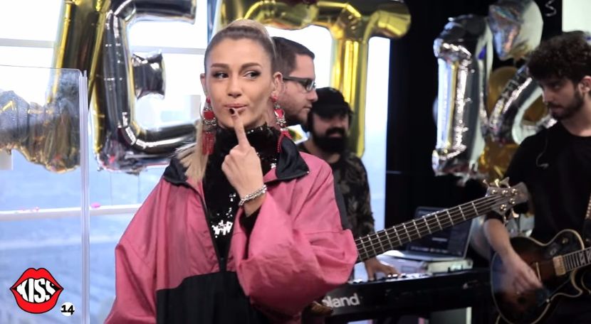 bandicam 2017-11-02 19-19-16-542 - a Alina - Ali poze noi dar puse recent 13