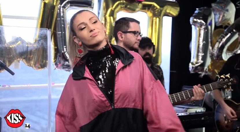 bandicam 2017-11-02 19-19-22-272 - a Alina - Ali poze noi dar puse recent 13