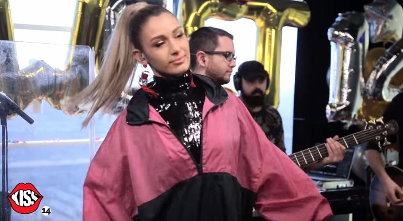 bandicam 2017-11-02 19-19-22-515 - a Alina - Ali poze noi dar puse recent 13