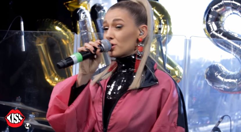 bandicam 2017-11-02 19-19-30-032 - a Alina - Ali poze noi dar puse recent 13