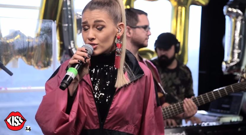 bandicam 2017-11-02 19-19-34-438 - a Alina - Ali poze noi dar puse recent 13