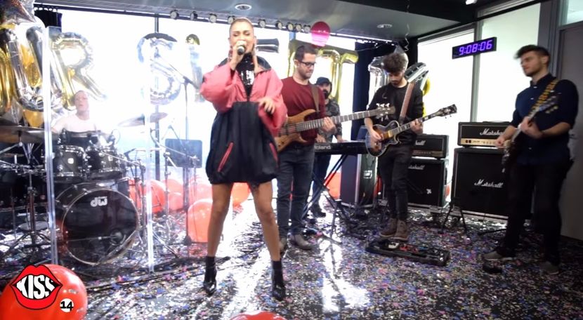 bandicam 2017-11-02 19-19-42-449 - a Alina - Ali poze noi dar puse recent 13