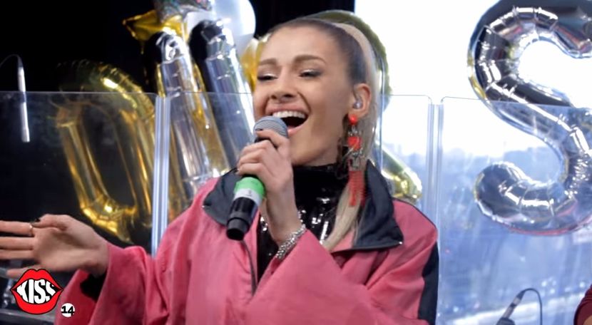 bandicam 2017-11-02 19-19-56-549 - a Alina - Ali poze noi dar puse recent 13