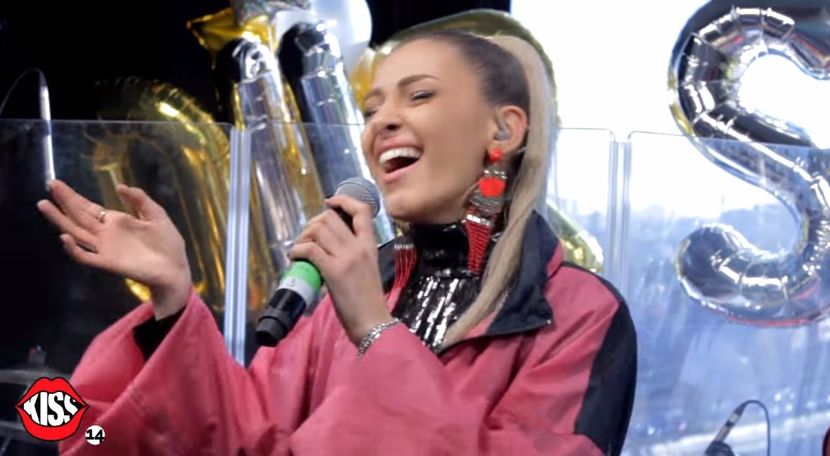 bandicam 2017-11-02 19-19-56-943 - a Alina - Ali poze noi dar puse recent 13