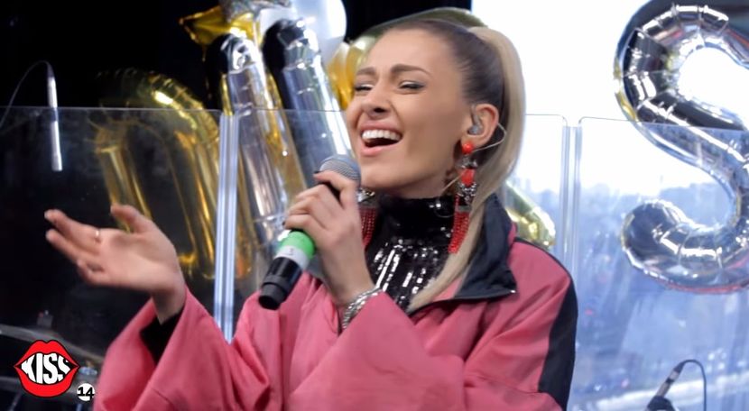 bandicam 2017-11-02 19-19-57-165 - a Alina - Ali poze noi dar puse recent 13