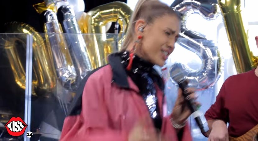 bandicam 2017-11-02 19-20-16-622 - a Alina - Ali poze noi dar puse recent 13