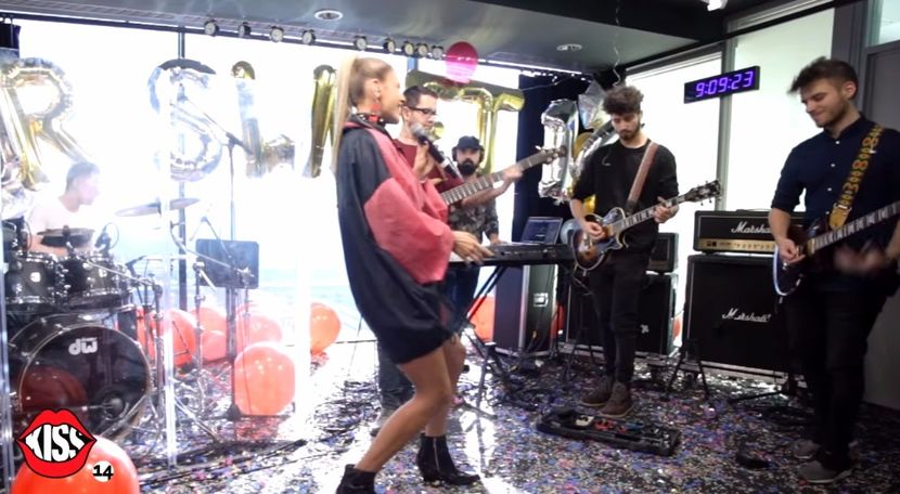 bandicam 2017-11-02 19-20-17-514 - a Alina - Ali poze noi dar puse recent 13