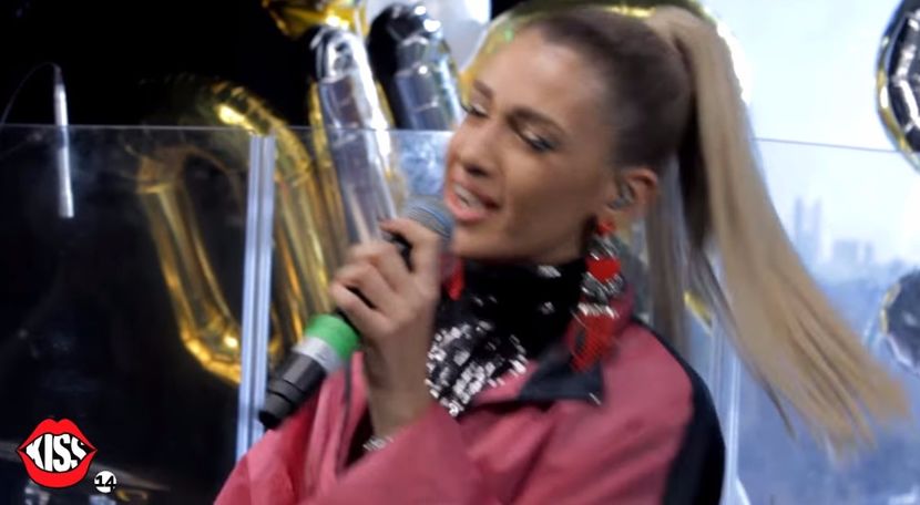 bandicam 2017-11-02 19-20-19-710 - a Alina - Ali poze noi dar puse recent 13