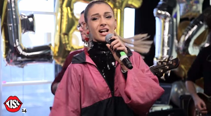 bandicam 2017-11-02 19-20-24-073 - a Alina - Ali poze noi dar puse recent 13