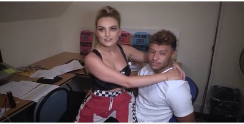 11.͟͞o͟͟͞͞c͟͟͞͞t͟͟͞͞o͟͟͞͞m͟͟͞͞b͟͟͞͞r͟͟͞͞i͟͞e͟͞.2017 - private show