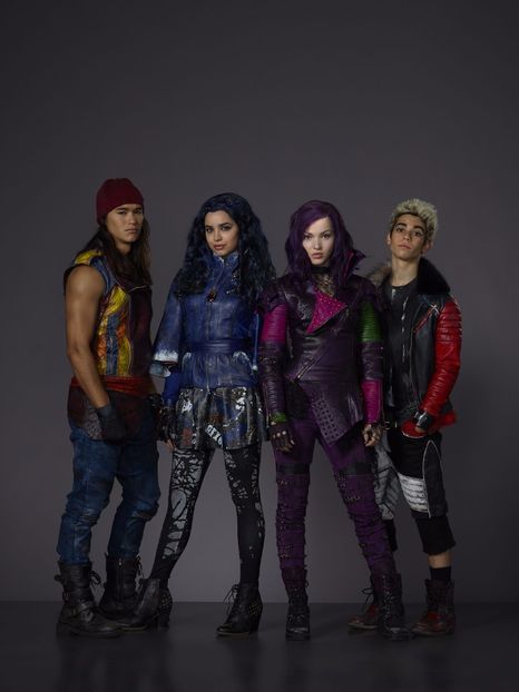 Descendants 1 (6) - The Descendants