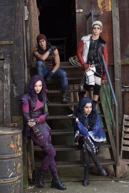 Descendants 1 (8) - The Descendants