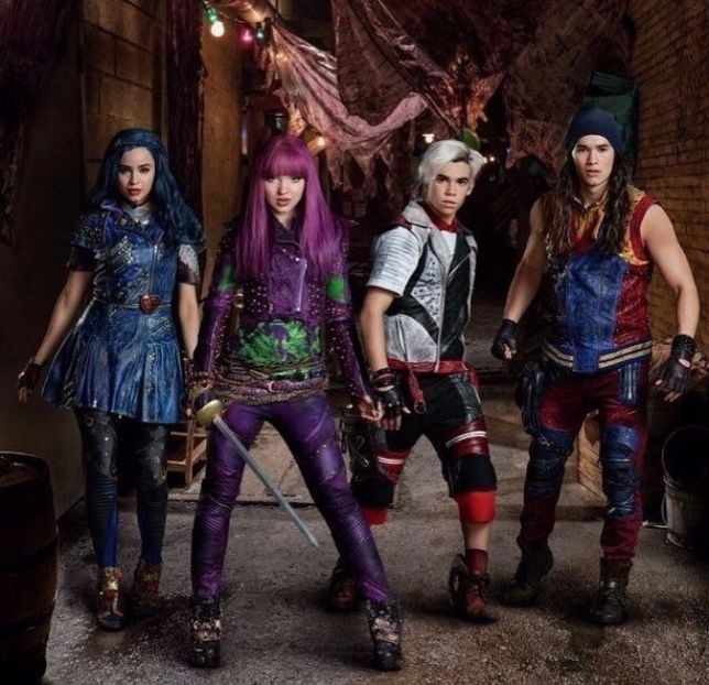 17 Descendants 2 - The Descendants 2