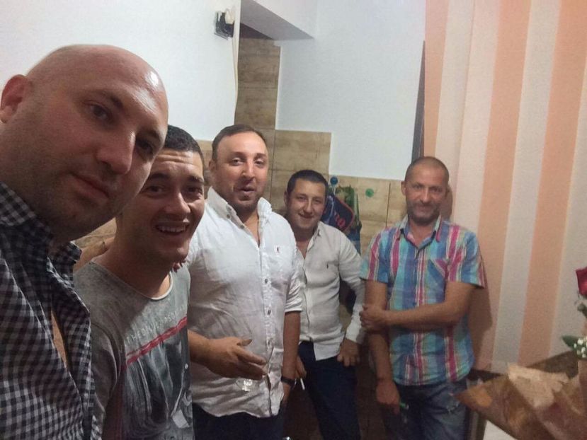 received_1553106191417864 - prietenii mei