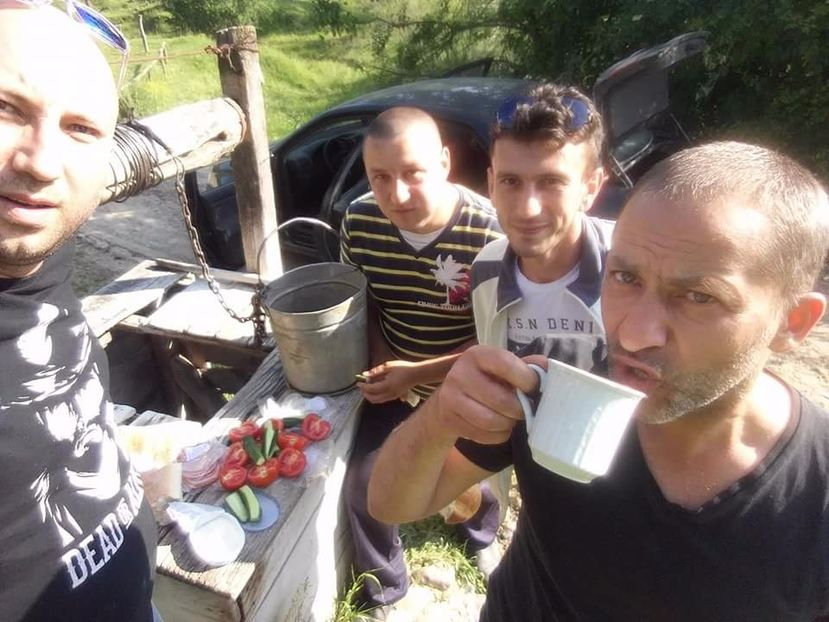 received_1448015821926902 - prietenii mei