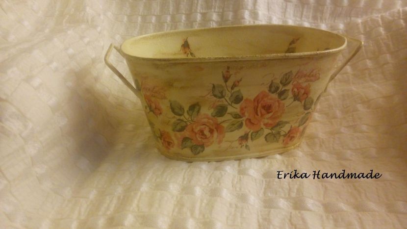  - 0 -- DECOUPAGE SI ALTE LUCRURI