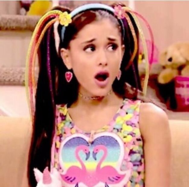  - Ariana Grande cute photos