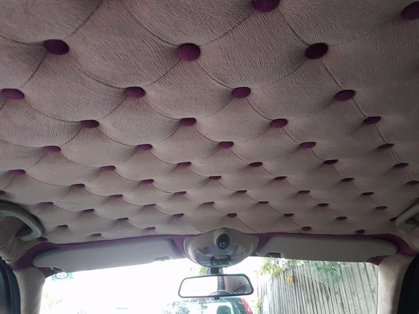 received_1829473887352867 - Tapiterie auto