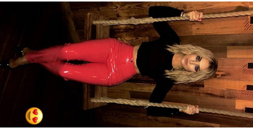 27.͟͞o͟͟͞͞c͟͟͞͞t͟͟͞͞o͟͟͞͞m͟͟͞͞b͟͟͞͞r͟͟͞͞i͟͞e͟͞.2017 - private show