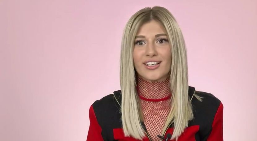 bandicam 2017-11-13 17-20-12-103 - a Alina - Ali poze noi dar puse recent 14