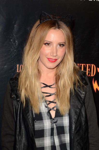 8thannualhauntedhayride20161009-009 - ASHLEY TISDALE LA 8TH ANNUAL HAUNTED HAYRIDE AT GRIFFITH PARK