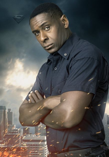 21 J'onn J'onzz as Hank Henshaw Season 2 - Supergirl