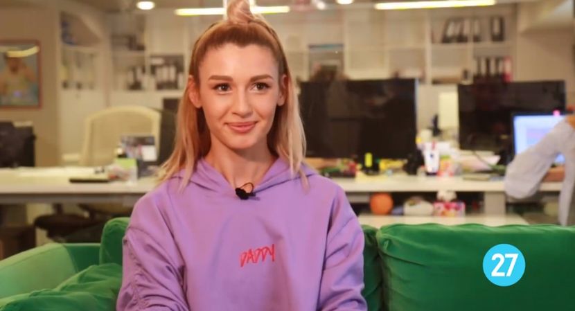 bandicam 2017-11-14 20-06-13-479 - a Alina - Ali poze noi dar puse recent 14