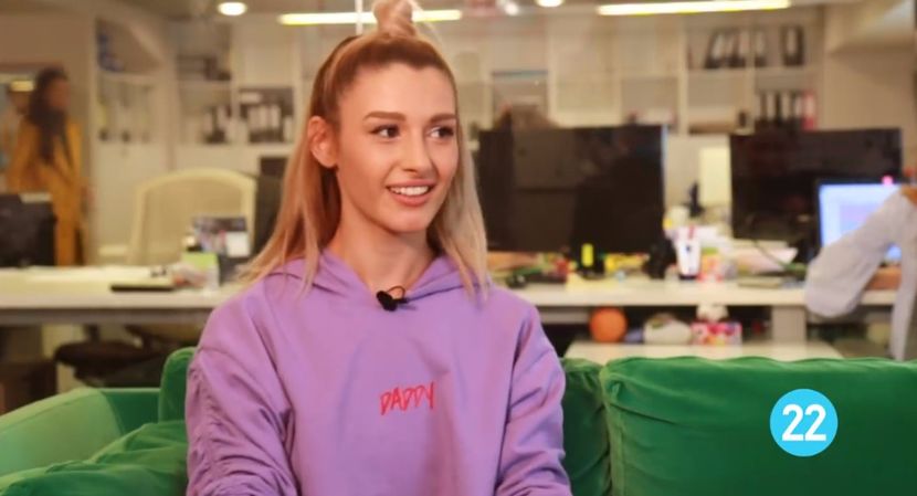 bandicam 2017-11-14 20-06-18-119 - a Alina - Ali poze noi dar puse recent 14