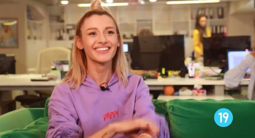 bandicam 2017-11-14 20-06-21-748 - a Alina - Ali poze noi dar puse recent 14