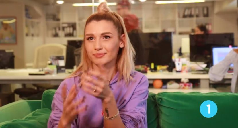 bandicam 2017-11-14 20-06-39-084 - a Alina - Ali poze noi dar puse recent 14