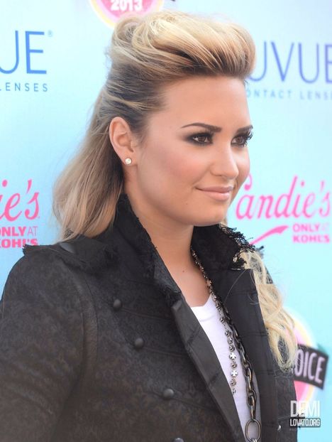  - DEMI LOVATO LA TEEN CHOICE AWARDS 2013