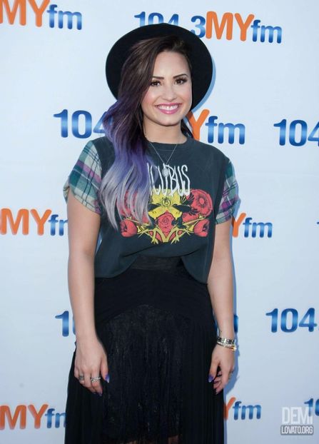  - DEMI LOVATO LA MY FM PRESENTS MY BIG NIGHT OUT